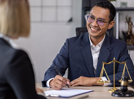 Solicitor offering advice on the acquisition of commercial property