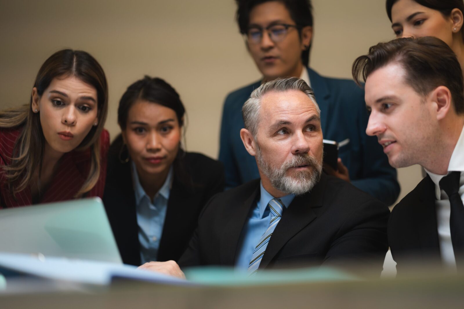 A group of solicitors explaining the difficulties of when wanting to divorce a person